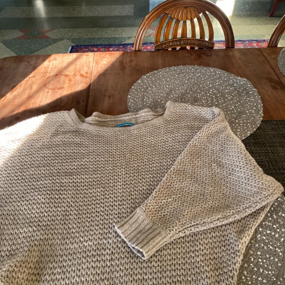 Sweater - Picture 2 of 4